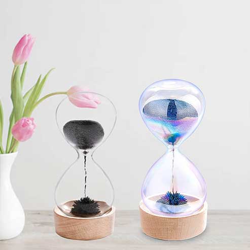 Pretty Hourglass