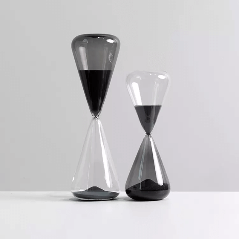 Hour glass with sand black