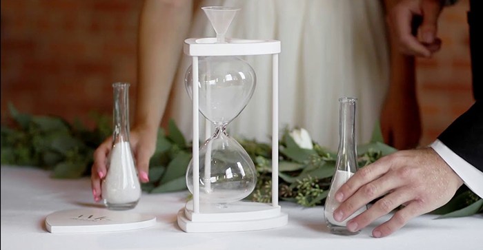 Special Holiday Hourglass